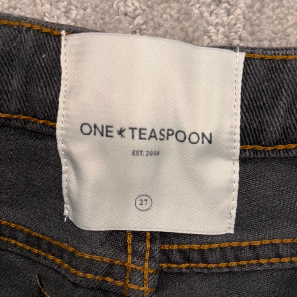 NWT One Teaspoon High Waist Cheeky Denim Recycled Black Cutoff Shorts Women’s 27 - Picture 4 of 7